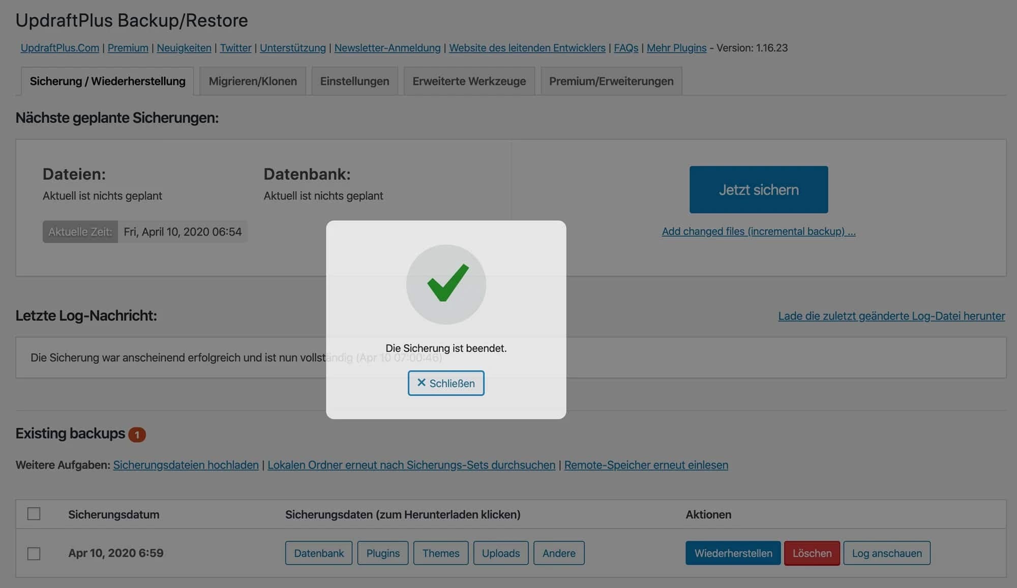 UpdraftPlus bestätigt ein erfolgreiches Backup mit einer entsprechenden Meldung